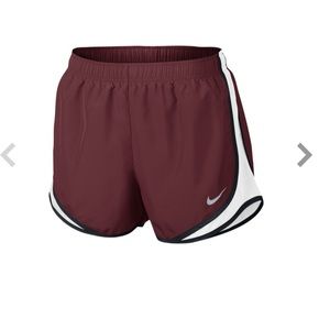NIKE DRI-FIT 3.5" TEMPO SHORTS - WOMEN'S